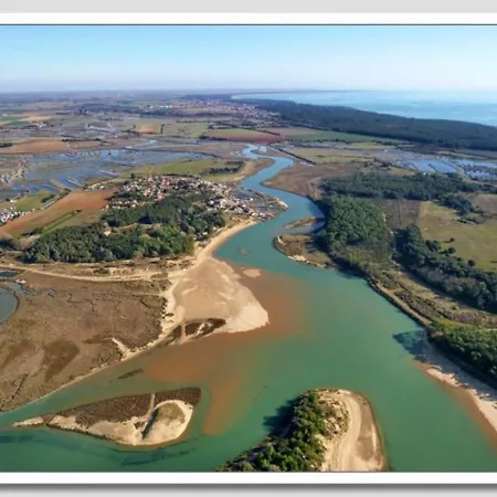Maison 3 Personnes Dans Village Atypique